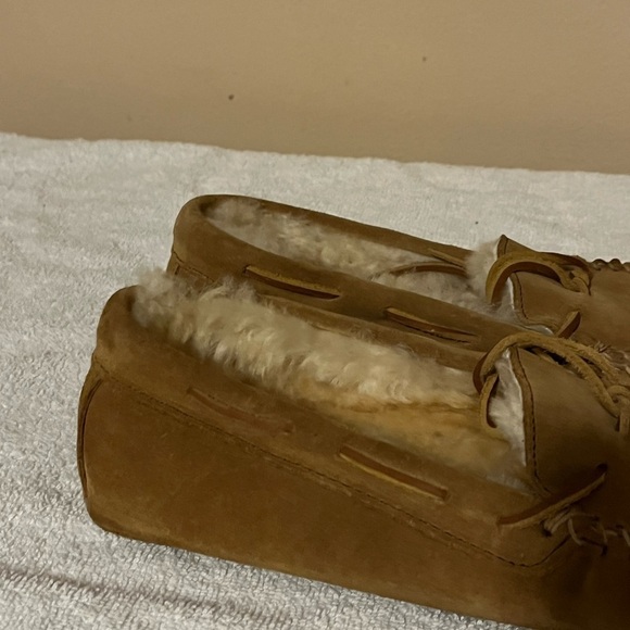 Minnetonka Tan Shoes Sz 10 main image 4